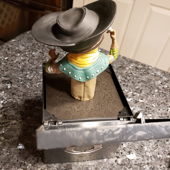 Jack n Box - Picture 7 of 15